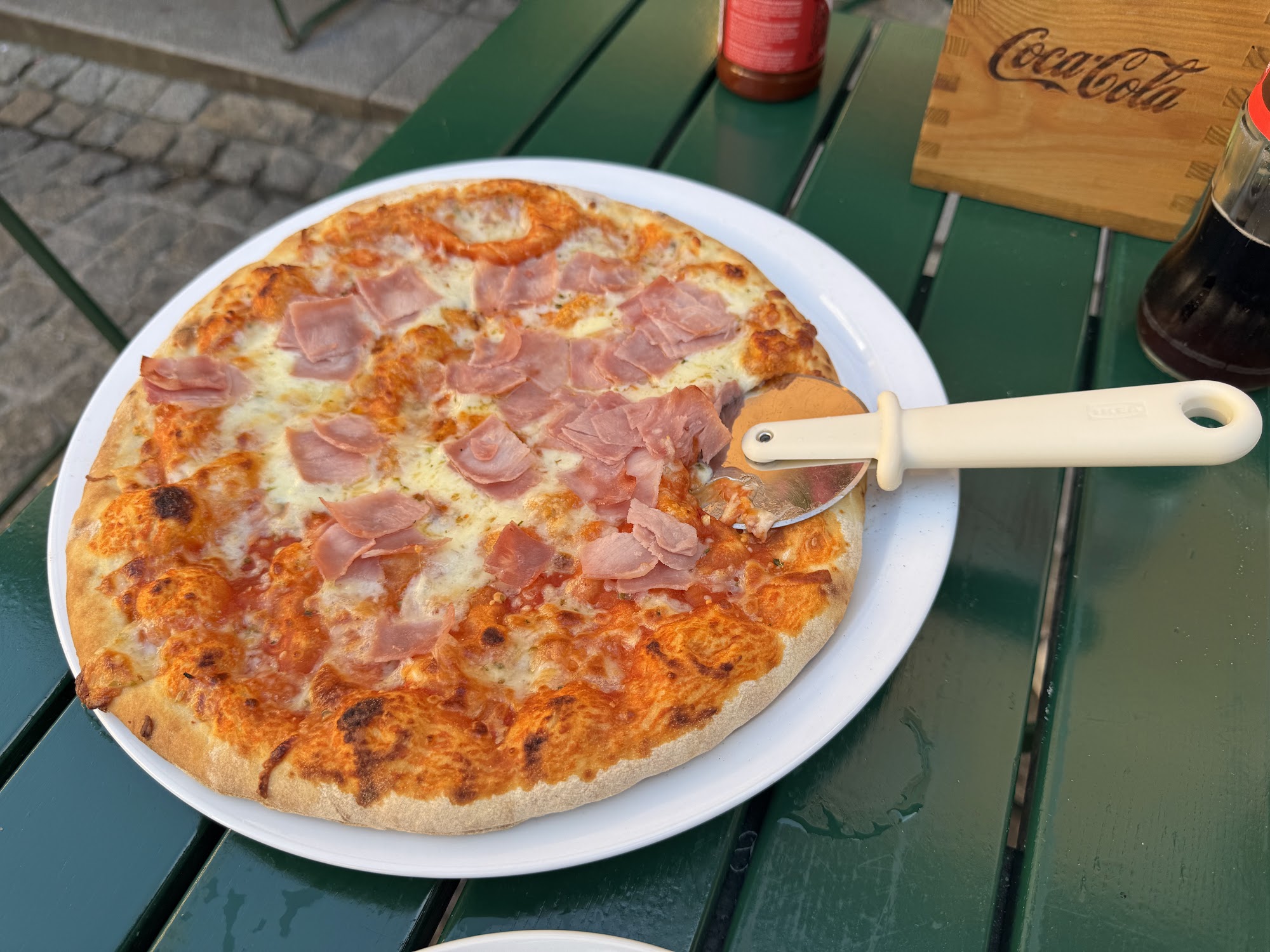 Pizza served at Café Derbl